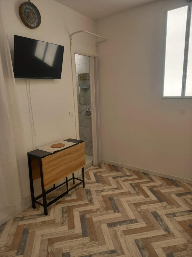 Tres Joli Petit Studio Aux Portes Paris Ivry-sur-Seine Exterior photo